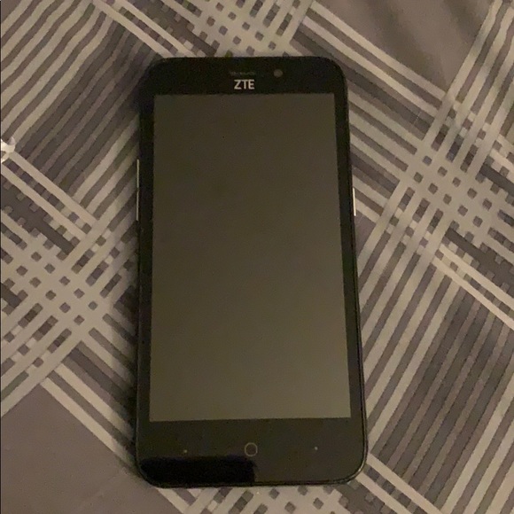 Android - Picture 1 of 7